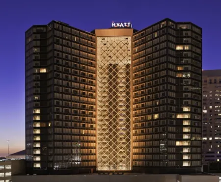 Hyatt Regency New Orleans Отели рядом с достопримечательностью «Лонг Вью Хаус энд Гарденс»