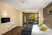 Sowell Family les Amandiers