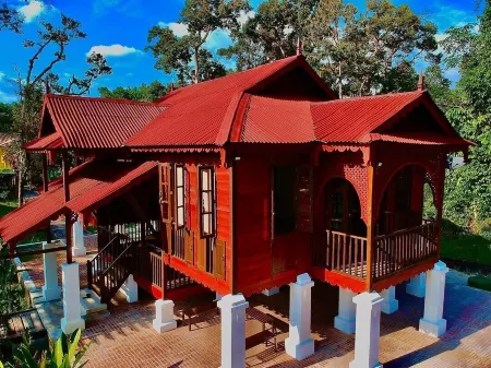 Bagas Zakariah Orchard Lodge Отели в г. Gopeng