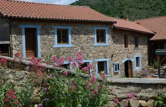 馬爾加里杜餐桌民宿