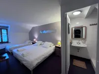 Auberge de la Croix Blanche Отели в г. Ламот-Бёврон
