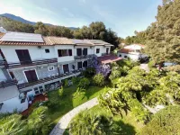 Eden Park Hotel Hotels in Elba Island