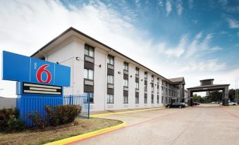 Motel 6 Dallas, TX - Fair Park