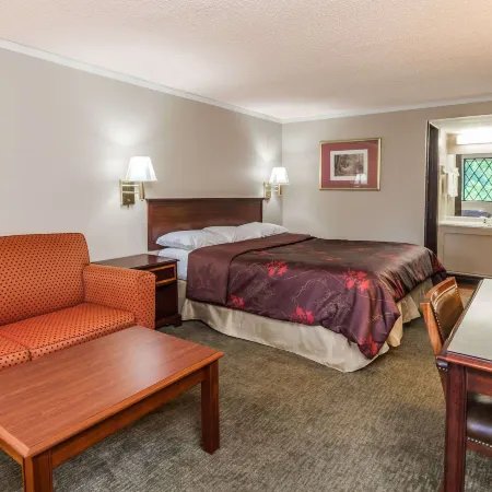 Knights Inn Farmington Hill