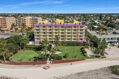 South Beach Condo Hotel Các khách sạn ở Treasure Island