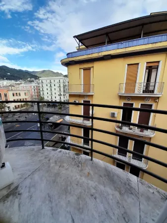 Lavilletta B&B Отели рядом со станцией Salerno Railway Station