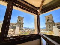 Toc Hostel Granada - Scenic