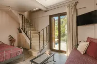 Paramithenio Village Beach Resort & Spa - Parvekkeita