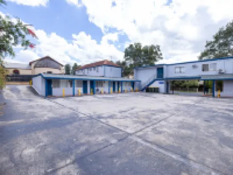 ウィンザー ヘリテージ モーテル ウィンザーのホテル