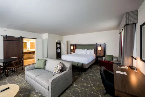 Hampton Inn & Suites Dobson Hotels in Elkin