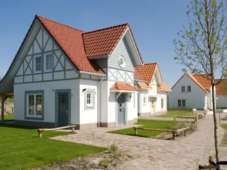 Villa in Cadzand-Bad Near North Sea Beach Отели в г. Cadzand