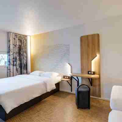 B&B Hotel Lille Centre Grand Palais Rooms