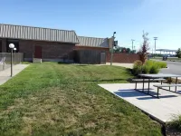 Klopfenstein Inn and Suites