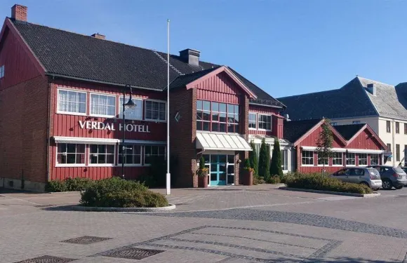 韋爾達爾河酒店