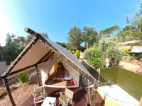 Azmakbasi Camping Hotels in Mentese