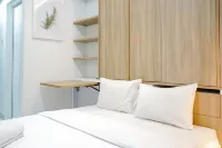 Comfortable and Beautiful Studio Apartment @ Springwood Residence Hotell i Panunggangan