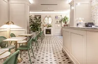 Palazzo 42 - Boutique Hotel & Suites Hotels in Pistoia