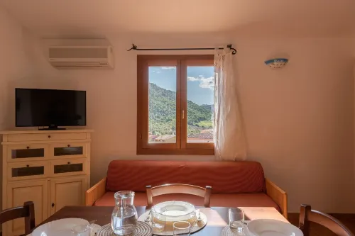 Stunning Residence Bouganvillage Bedroom Sleeps 4 Plus a Child Bed