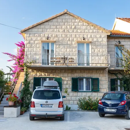 Apartments Martic