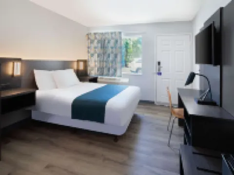 Motel 6 Woodland, CA - Sacramento Airport Hotels in Woodland