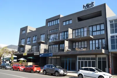 MINT Apartments Greenside Hotels near Johannesburg Zoo
