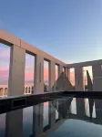 JOST Bordeaux - Pool