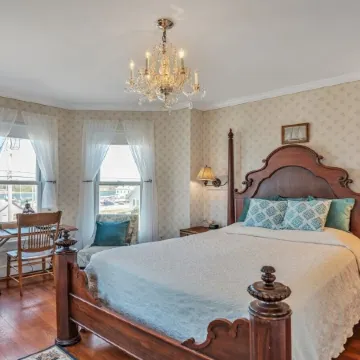 Solomons Victorian Inn