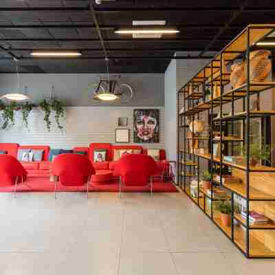 Charlie Alphaville Others