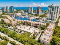 Uhost AI 3Br Condo Stunning Water Views - Pysäköinti