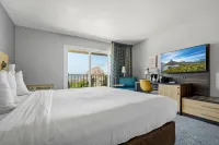 Hotel Avisa Downtown Các khách sạn gần Serenity by the Sea
