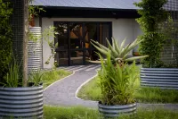 Kruger Shalati - Train on the Bridge & Garden Suites Hotel in zona Mala Mala Airport