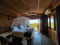 Ocean Pearl Beach Lodge - balcony