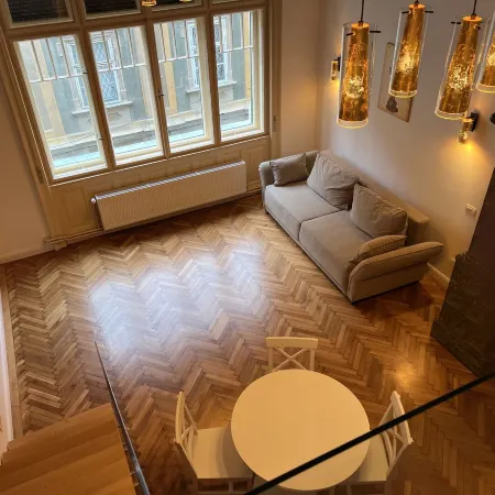 Visaj Deluxe Downtown