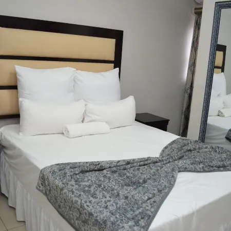 Emirates Garden Lodge
