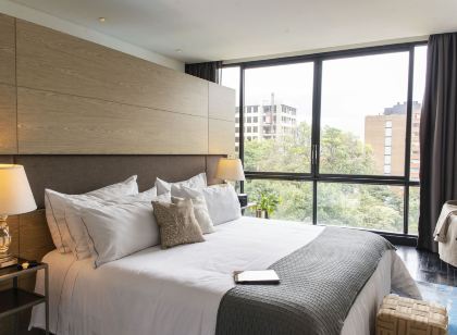 8010 Urban Living- Luxury Home Experience