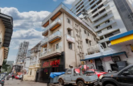 巴拉瓦斯酒店 鄰近楚爾市集的酒店
