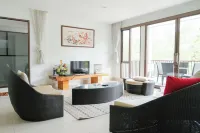 Magenta Hill View Villa 6 Bedrooms with a Private Slide Pool