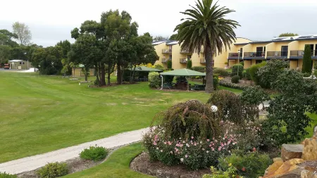 Shearwater Resort Отели в г. Девонпорт