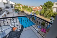 Datca Beyaz Ev Hotel - piscina