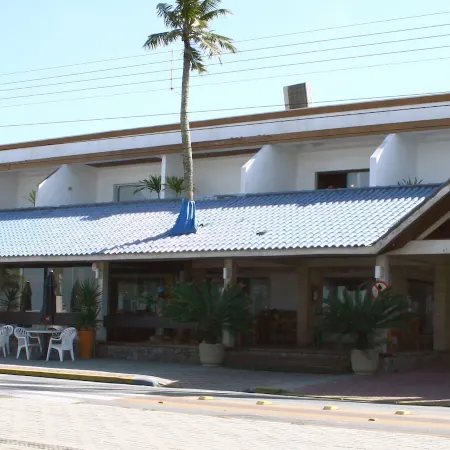 Delphin Beach Hotel Отели рядом с достопримечательностью «Пляж Энсеада»
