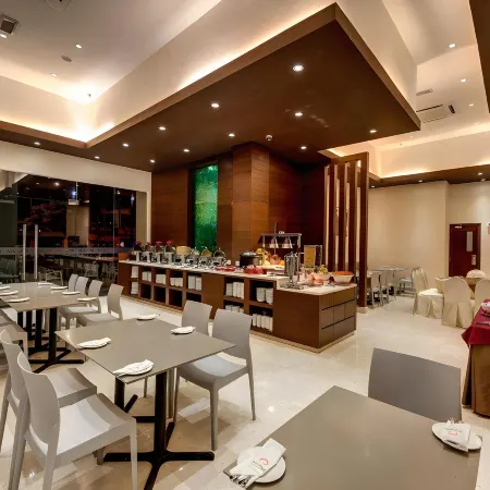 Rocana Hotel