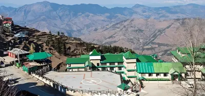 Sterling Kufri Hotels near Lankra Veer Tample Dimlu