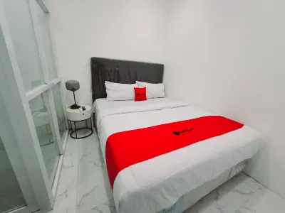 RedDoorz Syariah at Jl Pangeran Hidayatullah Cianjur Hotel a Bojongherang