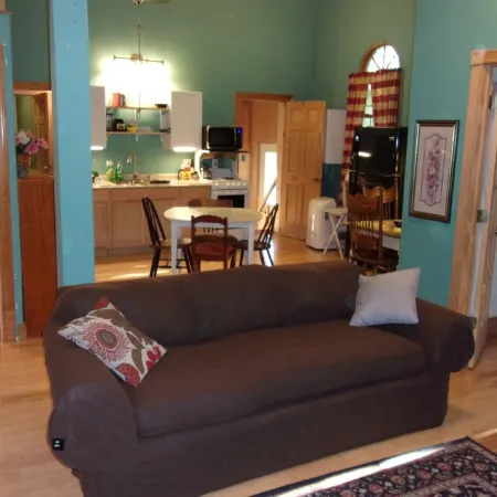 Family and Friends 4 Bedroom Newer Vacation Home