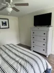 Quaint 1 Bed 1 bath private beach home. Long term renters welcome for winter!