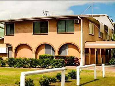 Paradise Lodge Motel Hotels near CQUniversity Mackay City