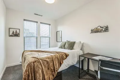 Spacious Style and Steps to Attractions - Charming Downtown Haven