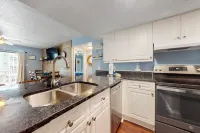 Sugar Beach 117 - Sandy Feet Retreat