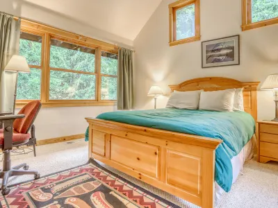 Ski-in Access and Cozy Woodstove - Inviting Forest Retreat Hotels in der Nähe von Trillium Lake