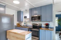 Secluded Retreat - WiFi, Fire pit, Outdoor Grill